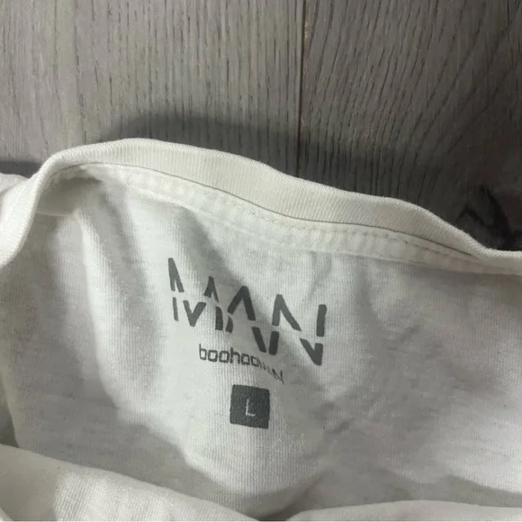 BoohooMAN graphic oversized tee - Picture 3 of 3